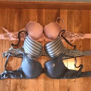 Victoria Secret Bras Size 34D